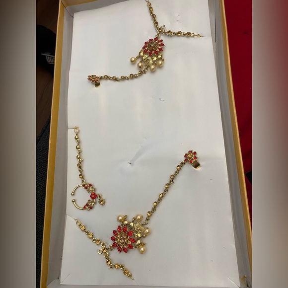 Indian Pakistani red/gold bridal jewelry set - Picture 2 of 2